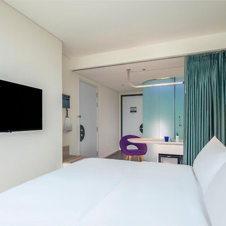 Tru By Hilton Bac Giang City Centre Exterior foto